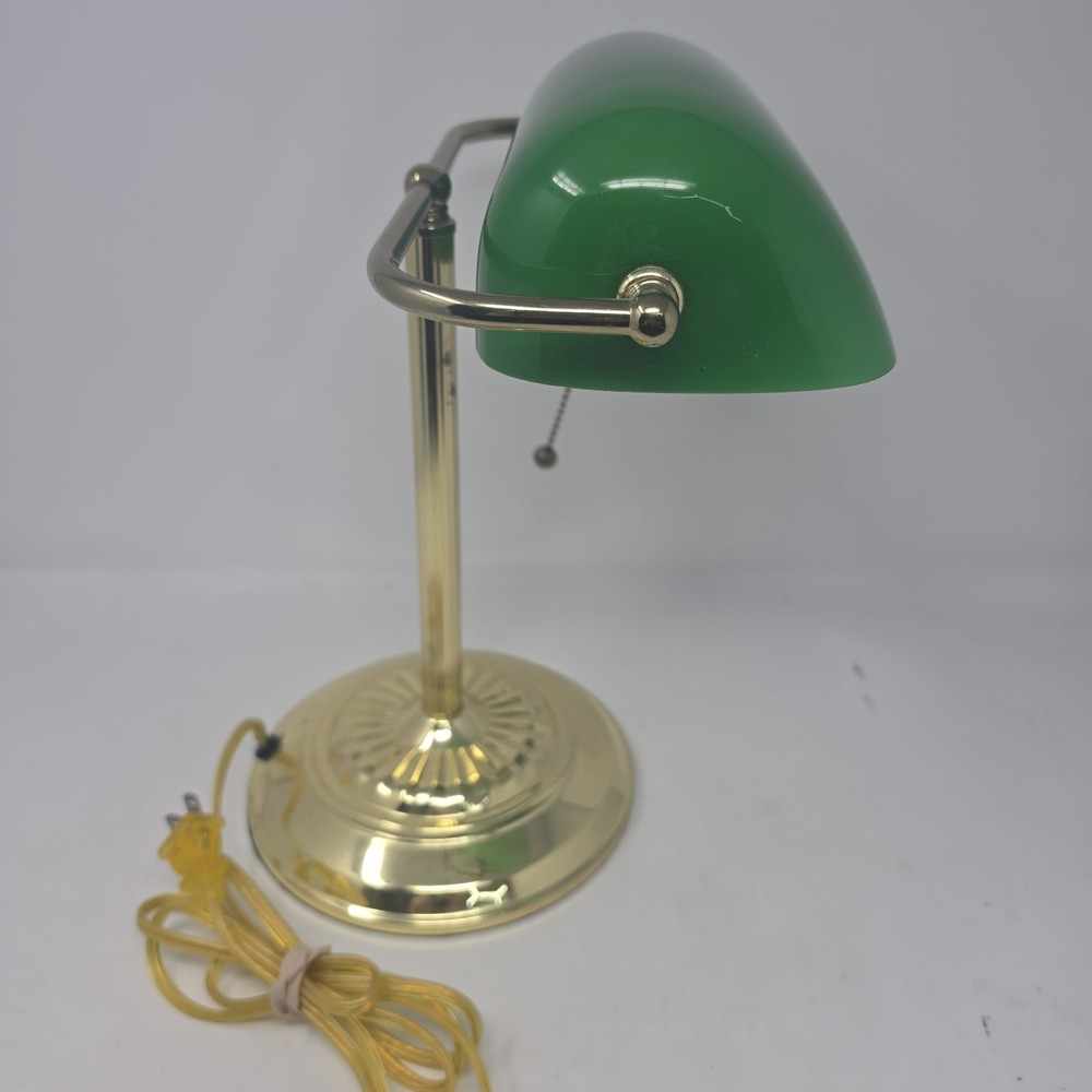 Vintage Brass Bankers (desk) Lamp W/Emerald Green Glass Shade - Picture 12 of 12